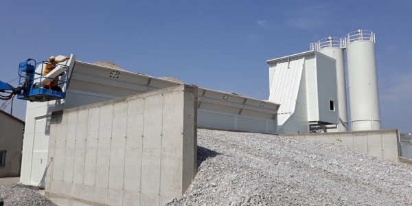 Výroba oceľovej konštrukcie a opláštenie betonárky - Malženice