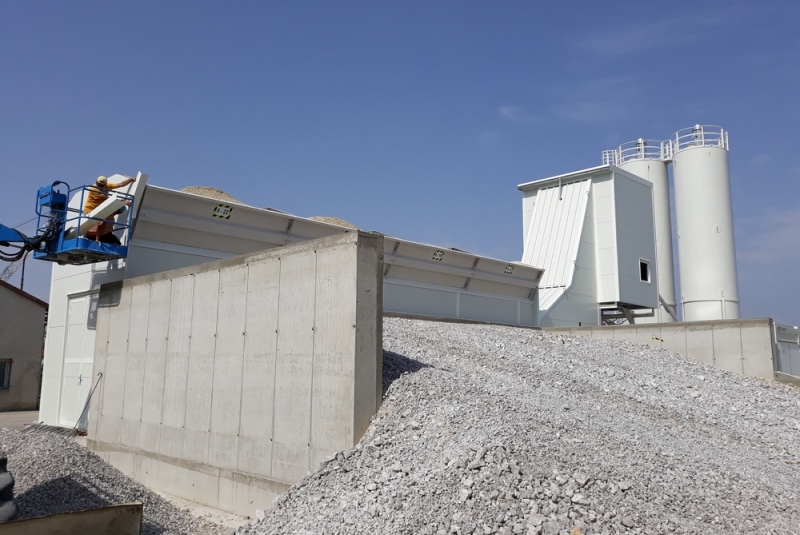 Výroba oceľovej konštrukcie a opláštenie betonárky - Malženice