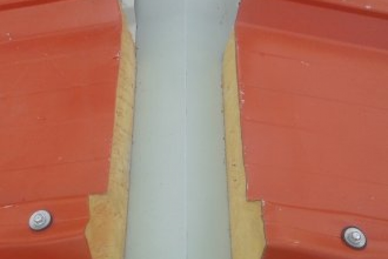 PD Silica - Maštal - výroba dodávka strechy zo sendvičových panelov s antikondenzačným plechom